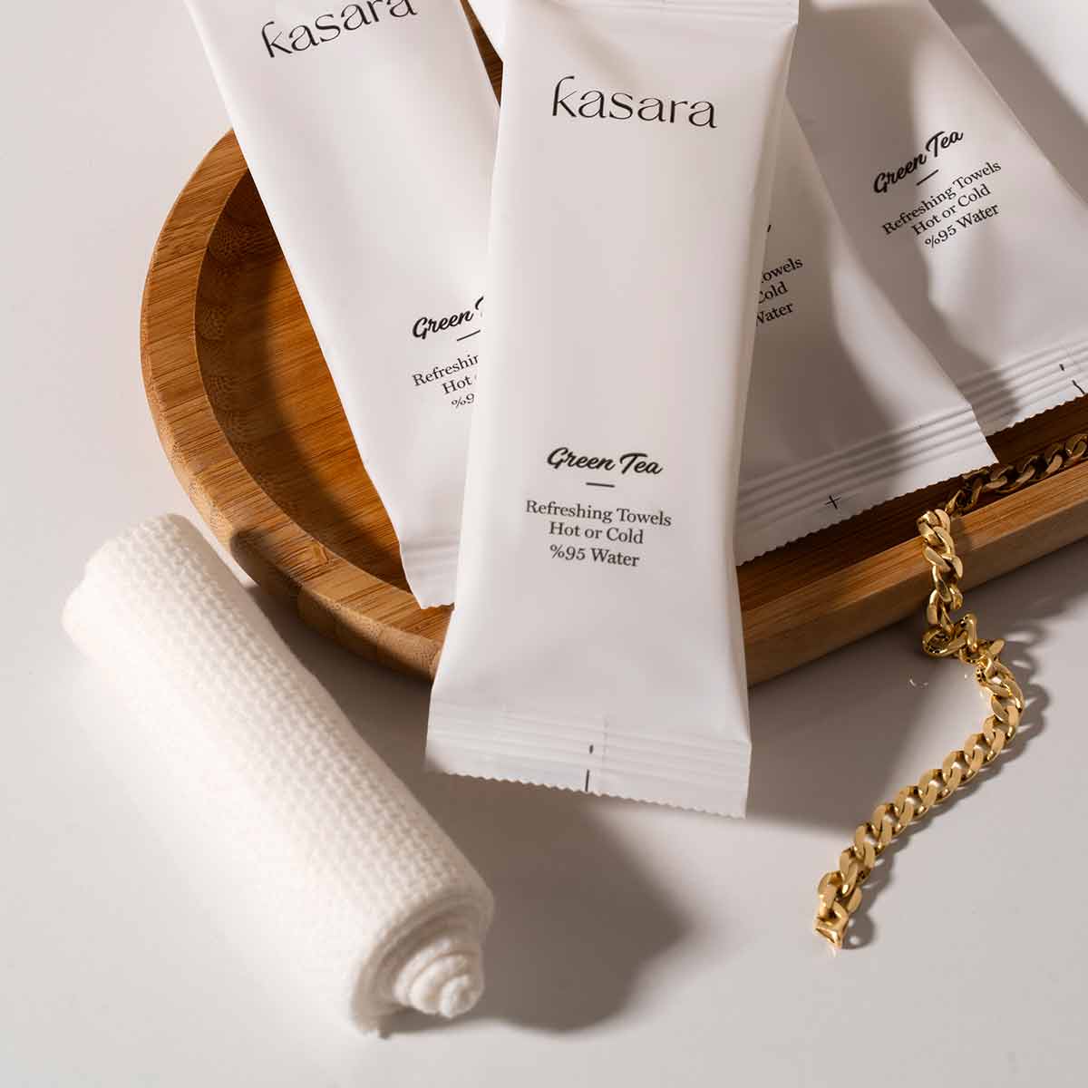 مجموعة مناشف كسارا Kasara Signature المعطرة بـ5 روائح - خالية من الكحول