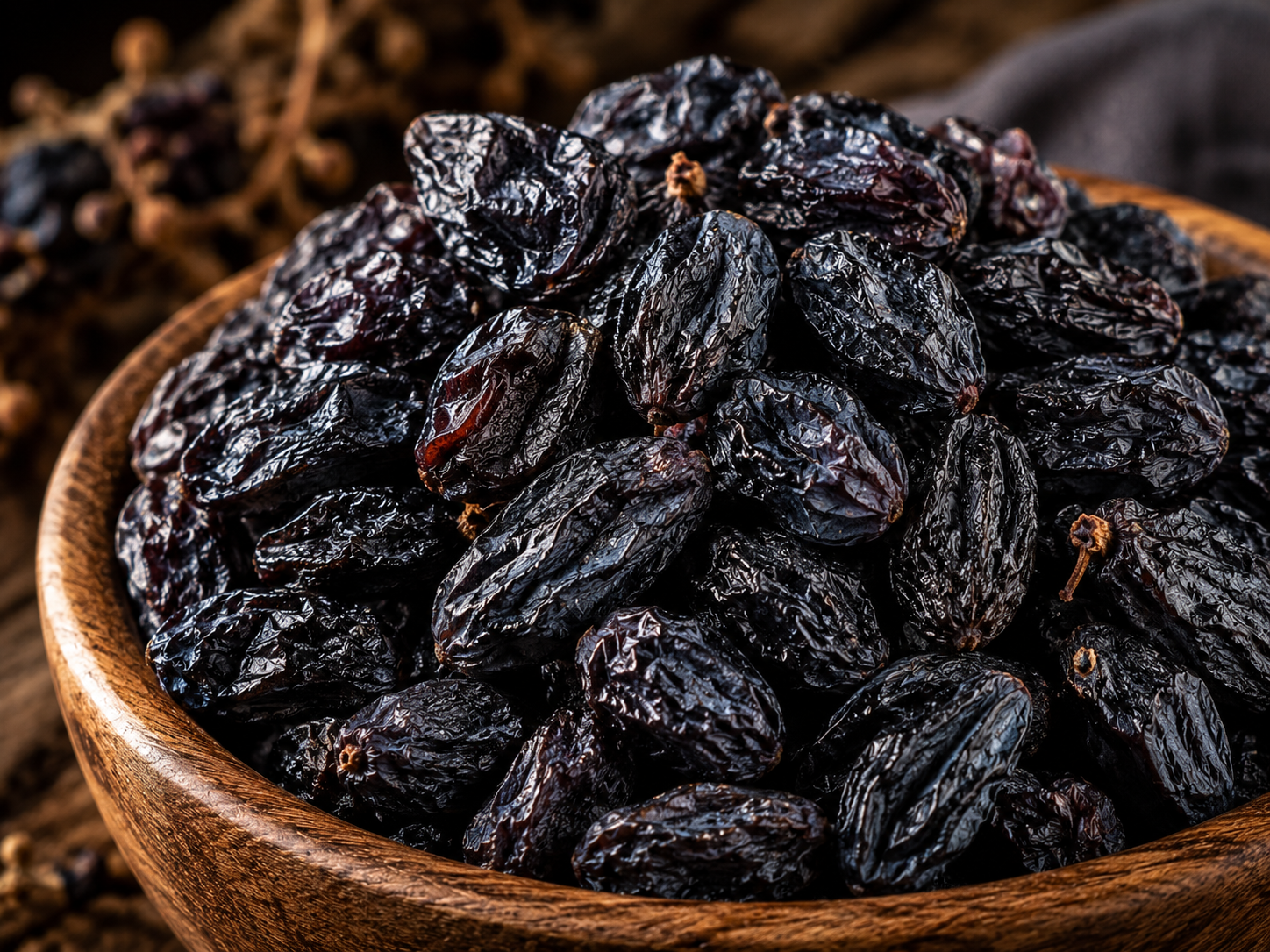 Osmanlioglu Turkish Black Raisins, 100% Natural, 500 g