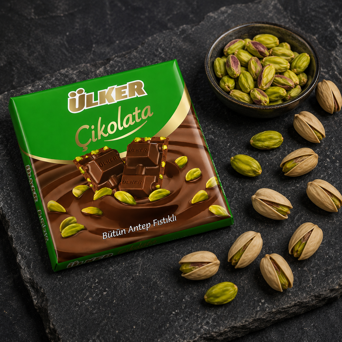 Ülker Milk Chocolate Bar with Whole Pistachios 18% - 65 g